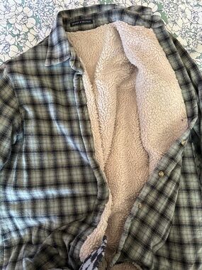 Brandy MelvillePlaid Button-Up Sherpa Lined Jacket